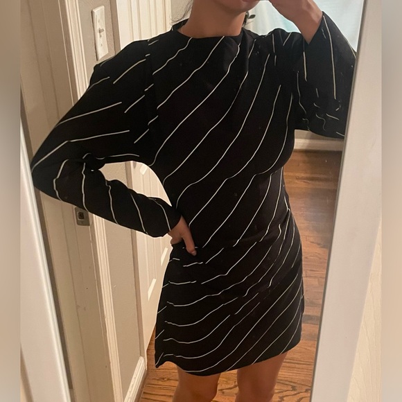 NWT H&M Draped Mini Dress - Picture 2 of 3